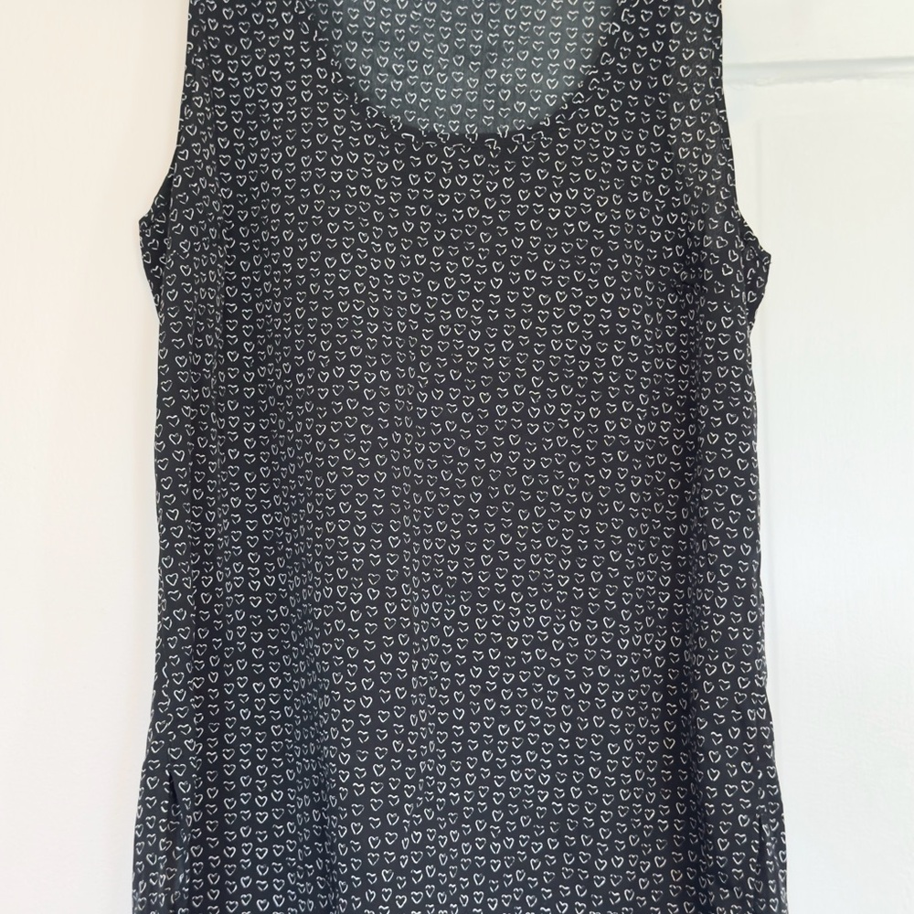 Banana Republic Women's Sleeveless Top Size‎ S, Black/White Hearts